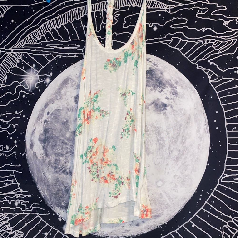 White Maurices floral tank top size S